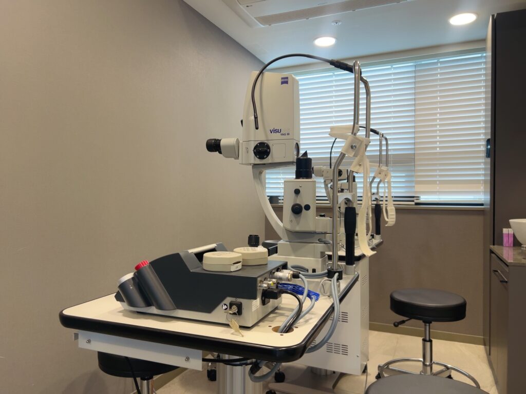 렌즈삽입술과 스마일프로의 차이: 시력교정 선택 시 꼭 알아야 할 안과 정보 5 KakaoTalk 20250326 143613446 06