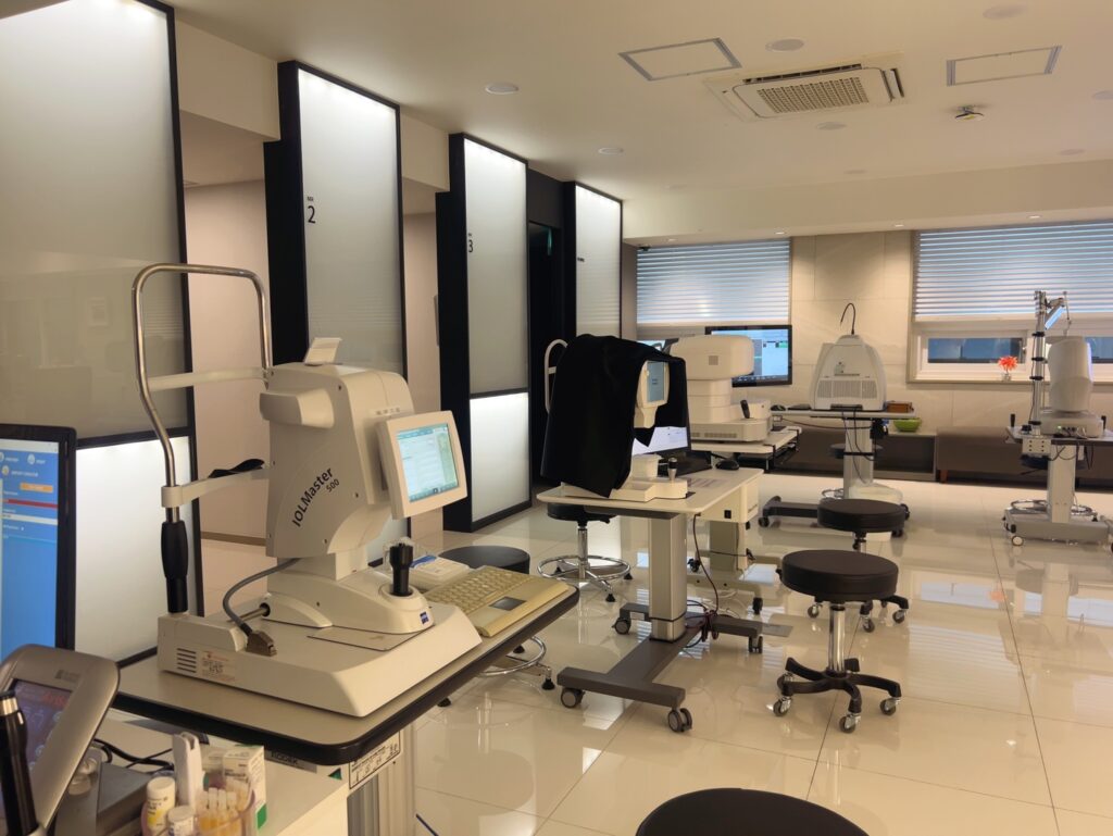 40대 라섹과 노안 수술, 비바ICL까지 한 번에 이해하기 2 KakaoTalk 20250912 154638622 21